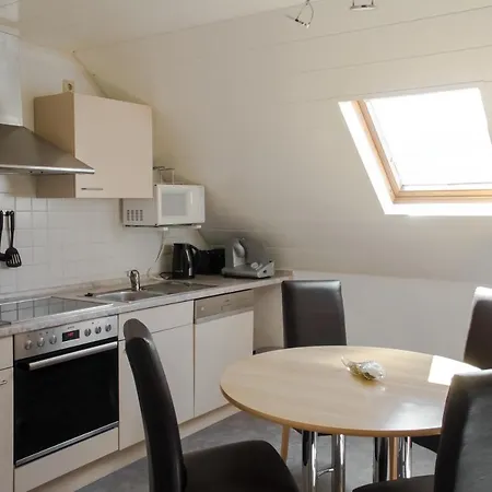 Apartmán Gaestehaus Edith, 3-sterne, 2-4 Personen